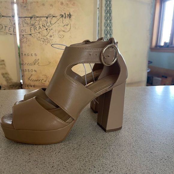 H&M strappy chunky heeled sandals NWOT - Picture 3 of 6